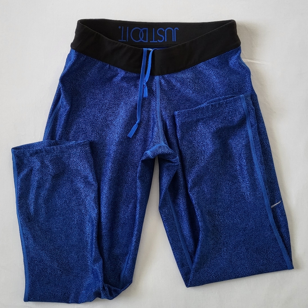 Like New Nike Dri Fit Capris Tights - Picture 3 of 6